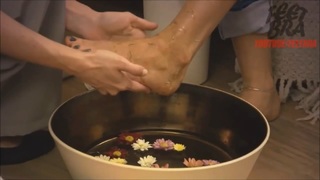 Grazi Massafera feet photo thumbnail