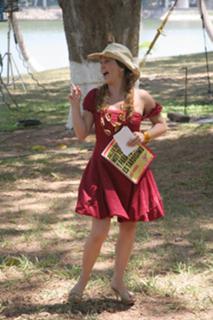 Andrea Legarreta feet photo thumbnail