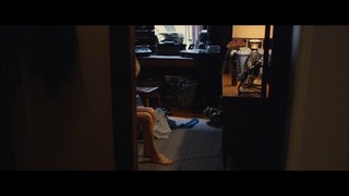 Chloë Grace Moretz feet photo thumbnail