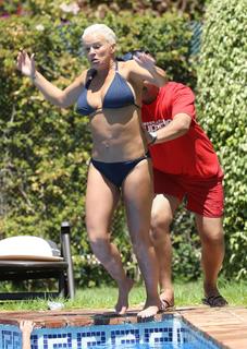 Kerry Katona feet photo thumbnail
