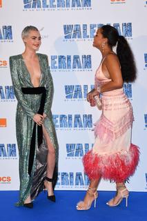 Rihanna feet photo thumbnail