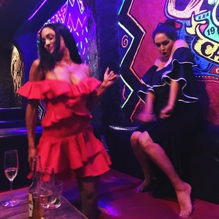 Brie Garcia feet photo thumbnail