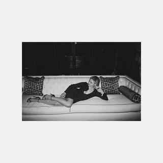 Chloë Grace Moretz feet photo thumbnail