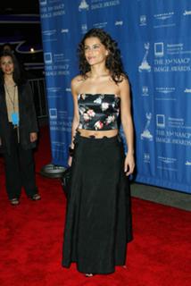 Nelly Furtado feet photo thumbnail