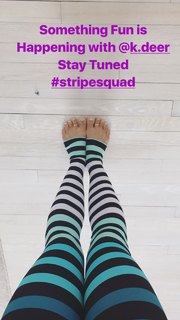 Kino MacGregor feet photo thumbnail