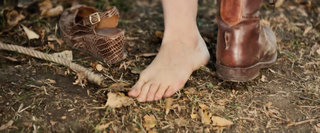 Jessica Chastain feet photo thumbnail
