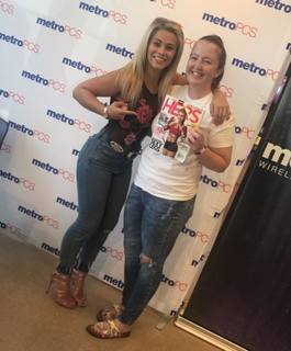 Paige VanZant feet photo thumbnail