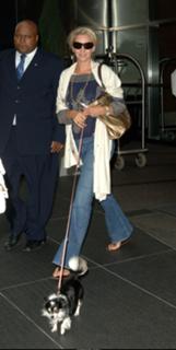 Uma Thurman feet photo thumbnail
