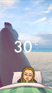 Xenia Tchoumitcheva feet photo thumbnail