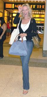 Uma Thurman feet photo thumbnail