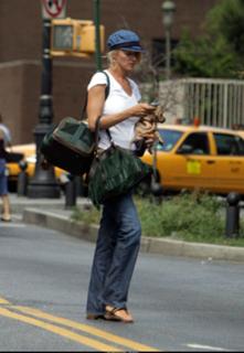 Uma Thurman feet photo thumbnail