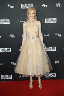 Nicole Kidman feet photo thumbnail