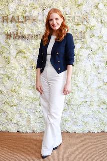 Jessica Chastain feet photo thumbnail