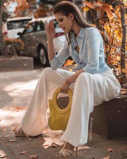 Vanessa Claudio feet photo thumbnail