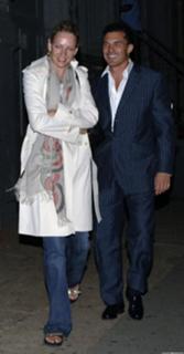 Uma Thurman feet photo thumbnail