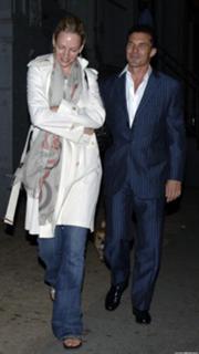 Uma Thurman feet photo thumbnail