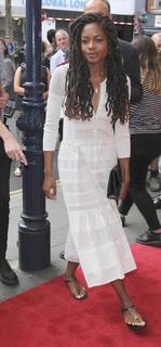 Naomie Harris feet photo thumbnail
