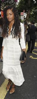 Naomie Harris feet photo thumbnail