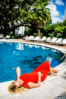 Cristina Ferreira feet photo thumbnail