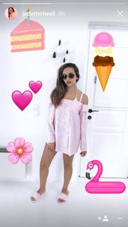 Jade Thirlwall feet photo thumbnail
