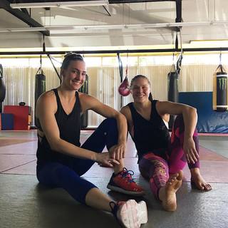 Ronda Rousey feet photo thumbnail