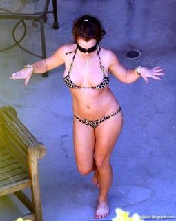 Britney Spears feet photo thumbnail