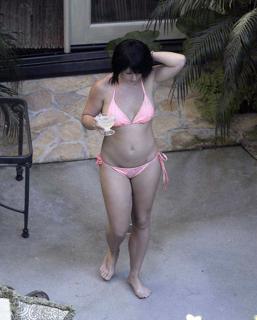 Britney Spears feet photo thumbnail
