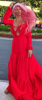 Jelena Karleusa feet photo thumbnail