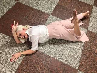 Daniela Katzenberger feet photo thumbnail