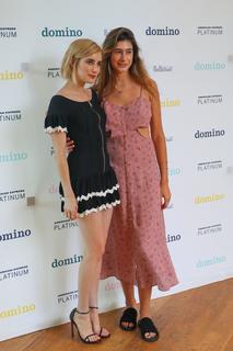 Emma Roberts feet photo thumbnail