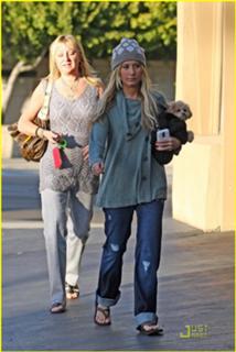 Ashley Tisdale feet photo thumbnail