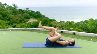 Adriene Mishler feet photo thumbnail