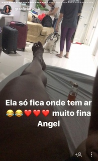 Gracyanne Barbosa feet photo thumbnail