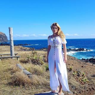 Lívia Andrade feet photo thumbnail