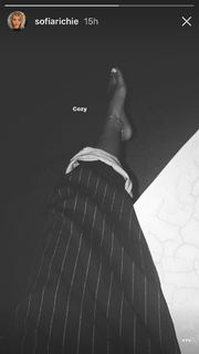 Sofia Richie feet photo thumbnail