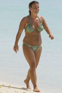 Coleen Rooney feet photo thumbnail