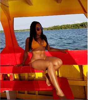 Ashanti feet photo thumbnail