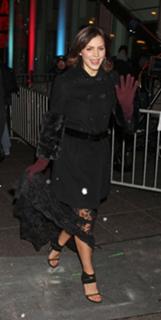 Katharine McPhee feet photo thumbnail