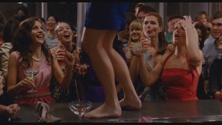 Anna Faris feet photo thumbnail