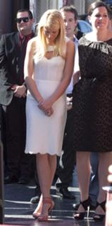 Gwyneth Paltrow feet photo thumbnail