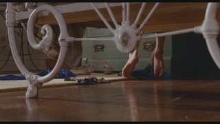 Anna Faris feet photo thumbnail