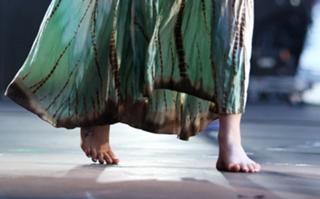 Joss Stone feet photo thumbnail