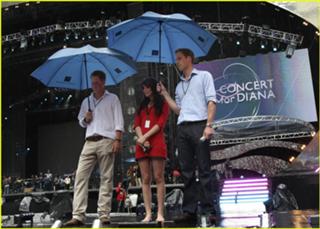 Joss Stone feet photo thumbnail
