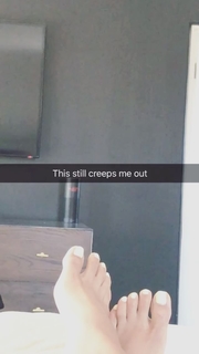 Shay Mitchell feet photo thumbnail