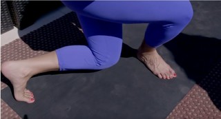 Nikki Garcia feet photo thumbnail