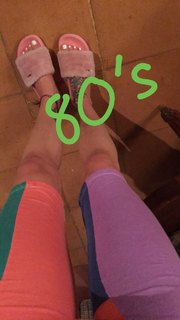 Fearne Cotton feet photo thumbnail