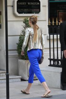 Blake Lively feet photo thumbnail