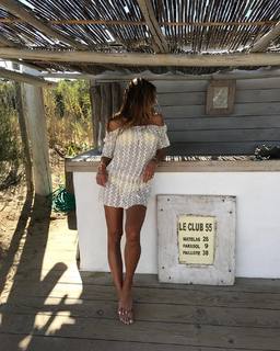 Kelly Bensimon feet photo thumbnail