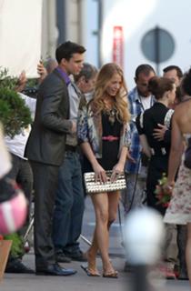 Blake Lively feet photo thumbnail