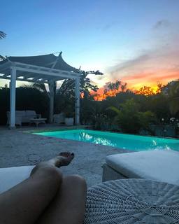Xenia Tchoumitcheva feet photo thumbnail